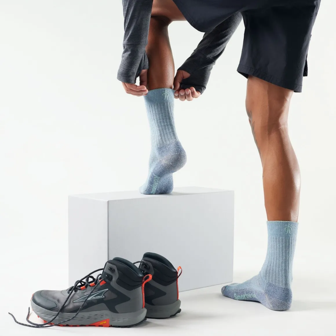 Hike Classic Edition Second Cut Crew Socks