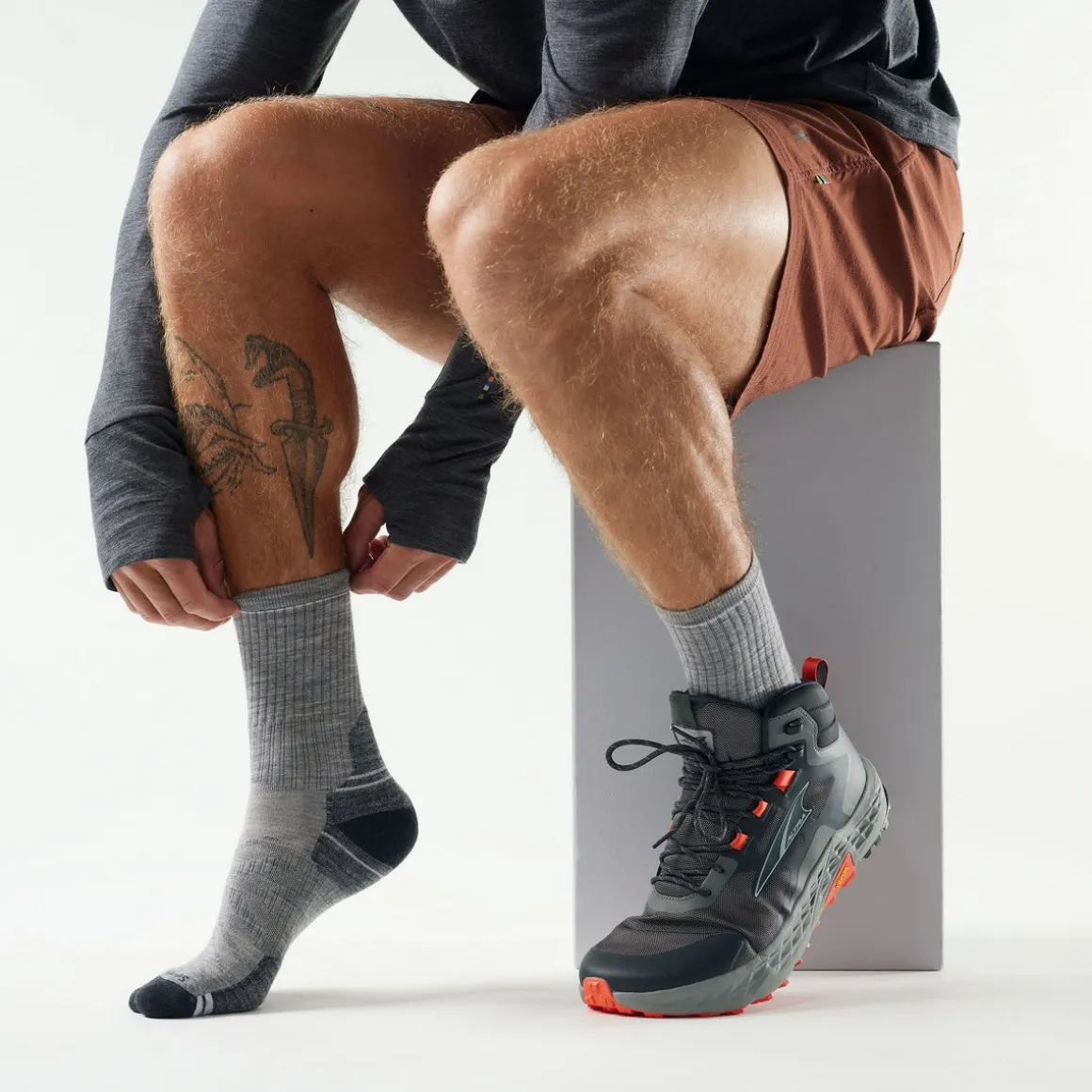 Hike Mid Crew Socks
