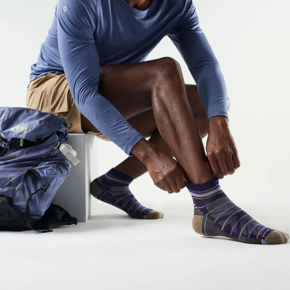 Hike Pattern Ankle Socks