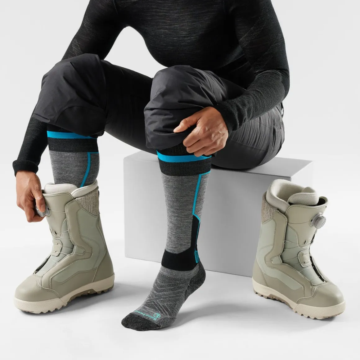 Intraknit™ Women's Snowboard Over The Calf Socks