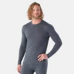 Men's Classic All-Season Merino Base Layer Crew
