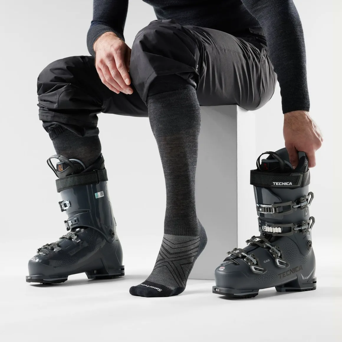 Ski Extra Stretch Over The Calf Socks
