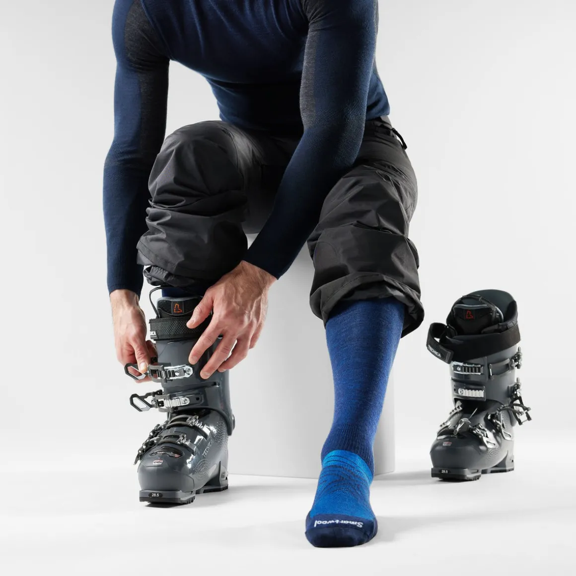 Ski Extra Stretch Over The Calf Socks