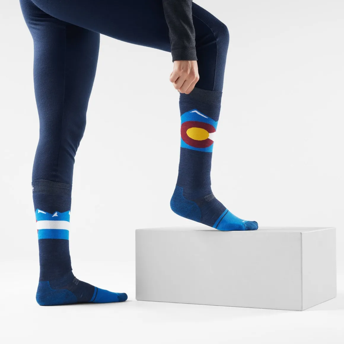 Snowboard Colorado Over The Calf Socks