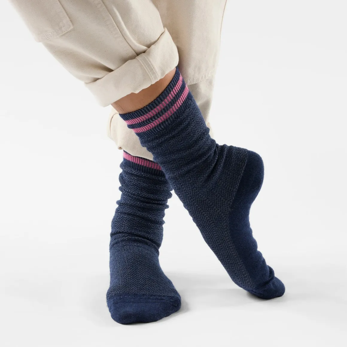 Women's Everyday Courtside Texture Tall Crew Socks