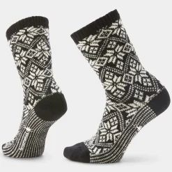 Women's Everyday Cozy Traditional Snowflake Crew Socks