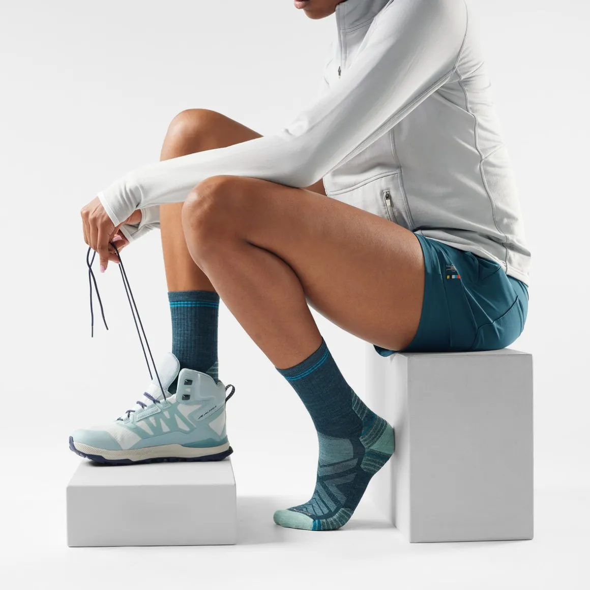 Women's Hike Mid Crew Socks
